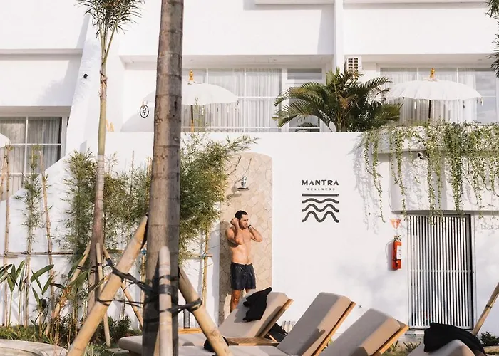 Mantra Wellness Center Hotel