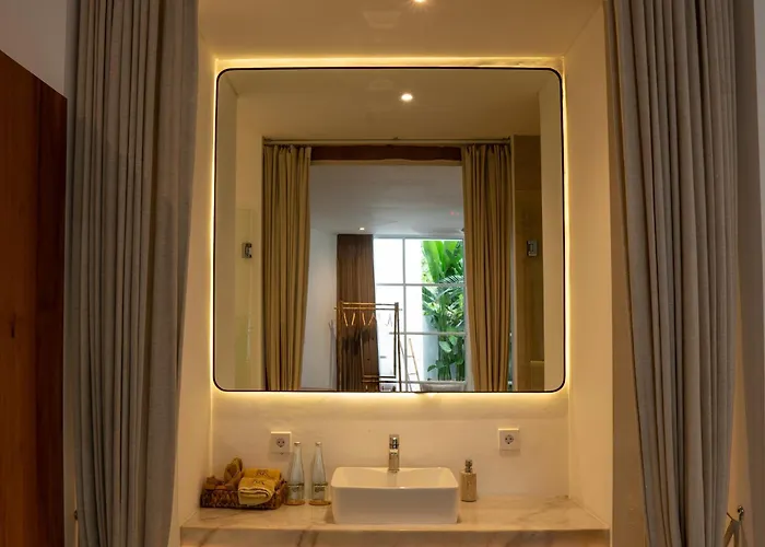 Mantra Wellness Center Hotel *