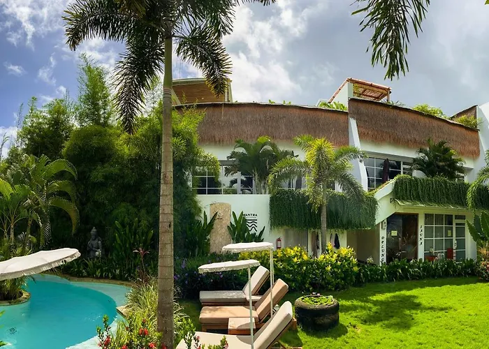Mantra Wellness Center Hotel